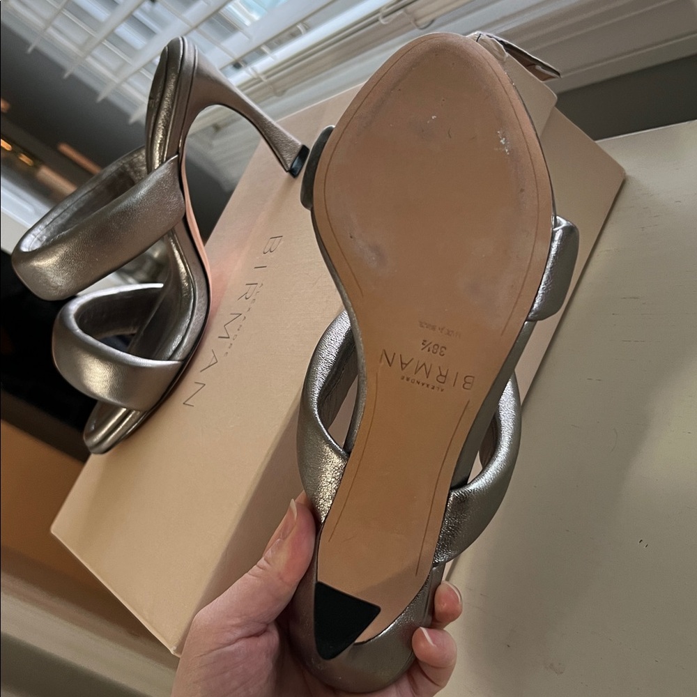 Alexandre Birman Lilla Silver Metallic Leather Mule Sandals - Picture 5 of 5
